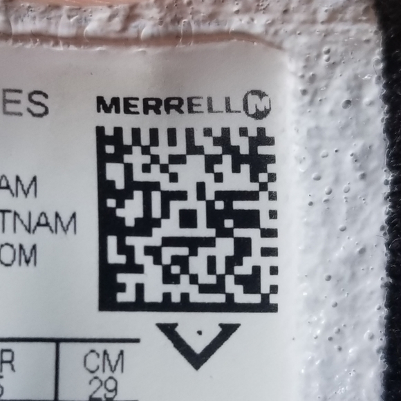 Merrell Moab Hiking Shoes - Picture 4 of 4